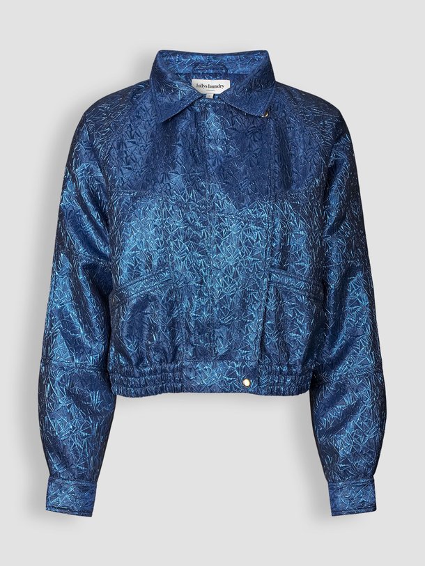 Ontdek de Kingston geweven metallic jack met dessin van Lollys Laundry in de kleur blauw bij Orangebag. Op werkdagen voor 21:45 besteld, morgen in huis.