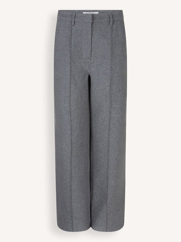 Ontdek de Vall wolmix gemêleerde pantalon van Second Female in de kleur grijs bij Orangebag. Op werkdagen voor 21:45 besteld, morgen in huis.