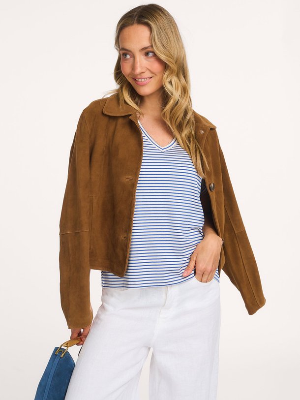 Ontdek de Cay viscosemix gestreept T-shirt van Ruby Tuesday in de kleur Blauw bij Orangebag. Op werkdagen voor 21:45 besteld, morgen in huis.