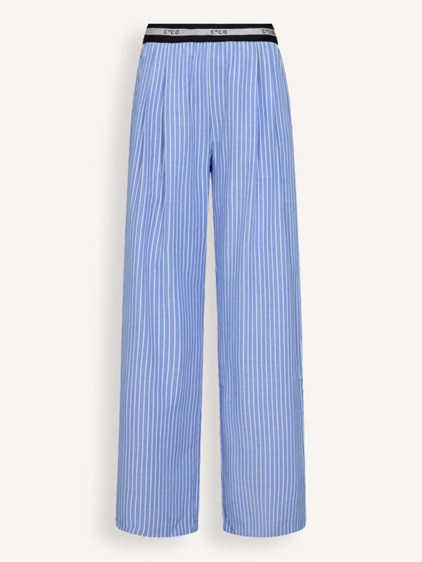 Ontdek de Tea katoenmix gestreepte broek van Co'Couture in de kleur blauw bij Orangebag. Op werkdagen voor 21:45 besteld, morgen in huis.