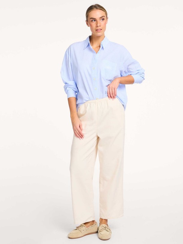 Ontdek de Lycaz katoenen wide leg broek van American Vintage in de kleur Ecru bij Orangebag. Op werkdagen voor 21:45 besteld, morgen in huis.