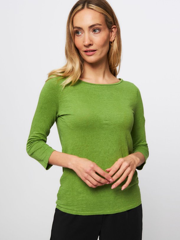 Ontdek de MGD011 Linnenmix slub top van Majestic Filatures in de kleur groen bij Orangebag. Op werkdagen voor 21:45 besteld, morgen in huis.