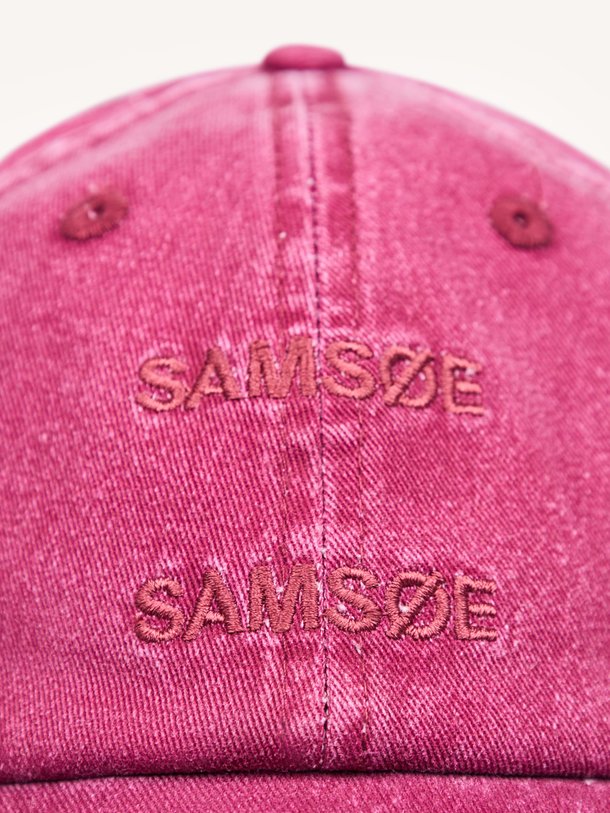 Ontdek de SAMSOE CAP 14663 van Samsoe Samsoe bij Orangebag. Op werkdagen voor 21:45 besteld, morgen in huis.