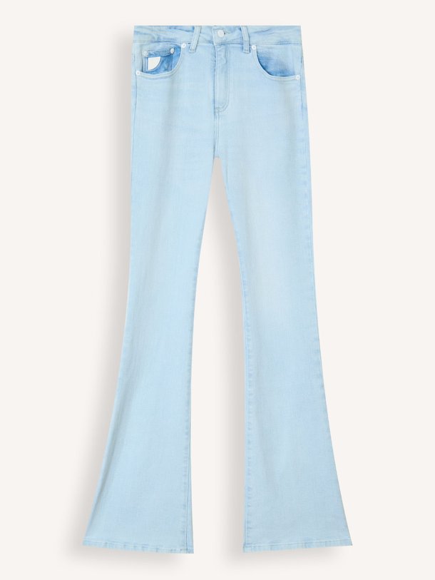 Ontdek de Raval high waist flared fit stretch jeans van Lois in de kleur Lichtblauw bij Orangebag. Op werkdagen voor 21:45 besteld, morgen in huis.