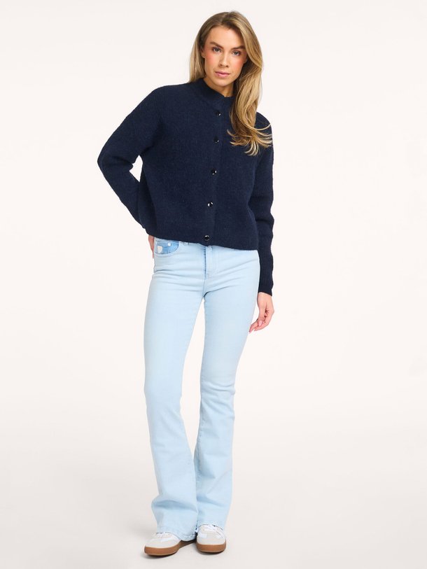 Ontdek de Raval high waist flared fit stretch jeans van Lois in de kleur Lichtblauw bij Orangebag. Op werkdagen voor 21:45 besteld, morgen in huis.