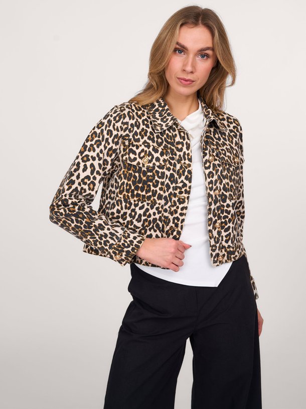 Ontdek de Djack denim leopard jack van Suncoo in de kleur bruin bij Orangebag. Op werkdagen voor 21:45 besteld, morgen in huis.