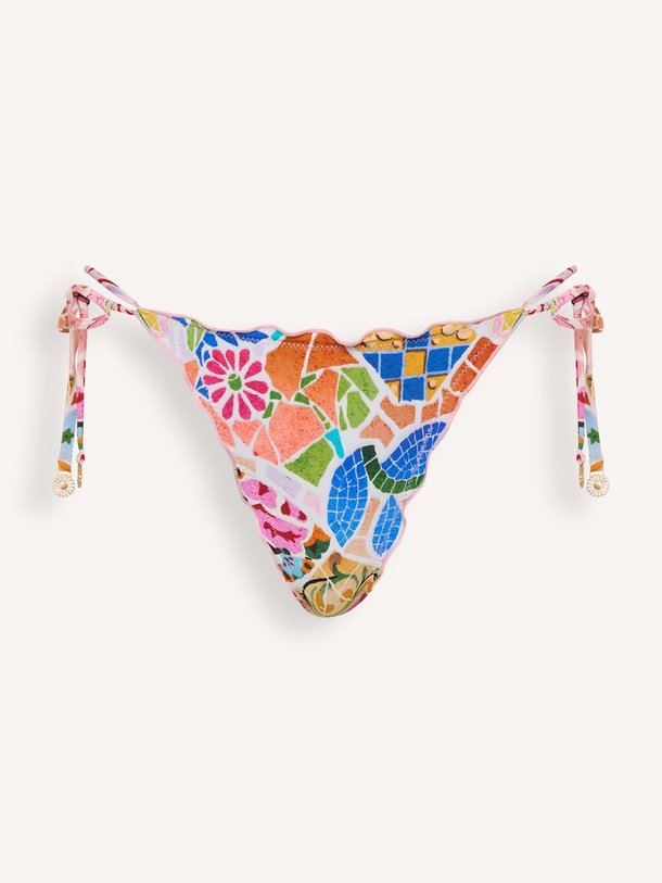 Ontdek de Beach Boheme Brazillian Looped Tie Side van Seafolly in de kleur Roze bij Orangebag. Op werkdagen voor 21:45 besteld, morgen in huis.