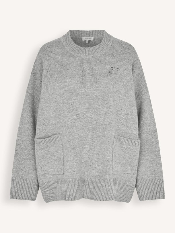 Ontdek de Cristel merino wolmix trui van Baum und Pferdgarten in de kleur Grijs bij Orangebag. Op werkdagen voor 21:45 besteld, morgen in huis.