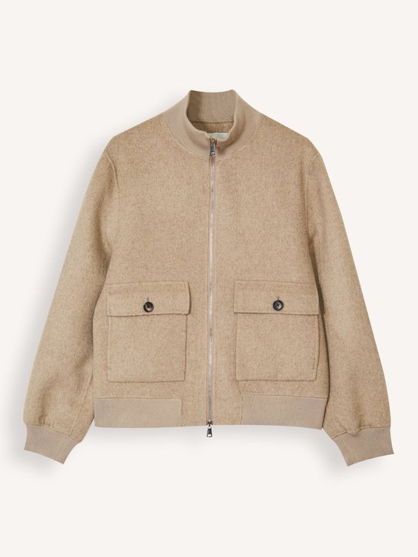 Ontdek de Boi wolmix bomber jack van Alter Ego in de kleur Beige bij Orangebag. Op werkdagen voor 21:45 besteld, morgen in huis.