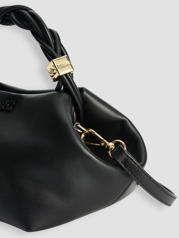 Ontdek de Bou bag van Ganni in de kleur zwart bij Orangebag. Op werkdagen voor 21:45 besteld, morgen in huis.