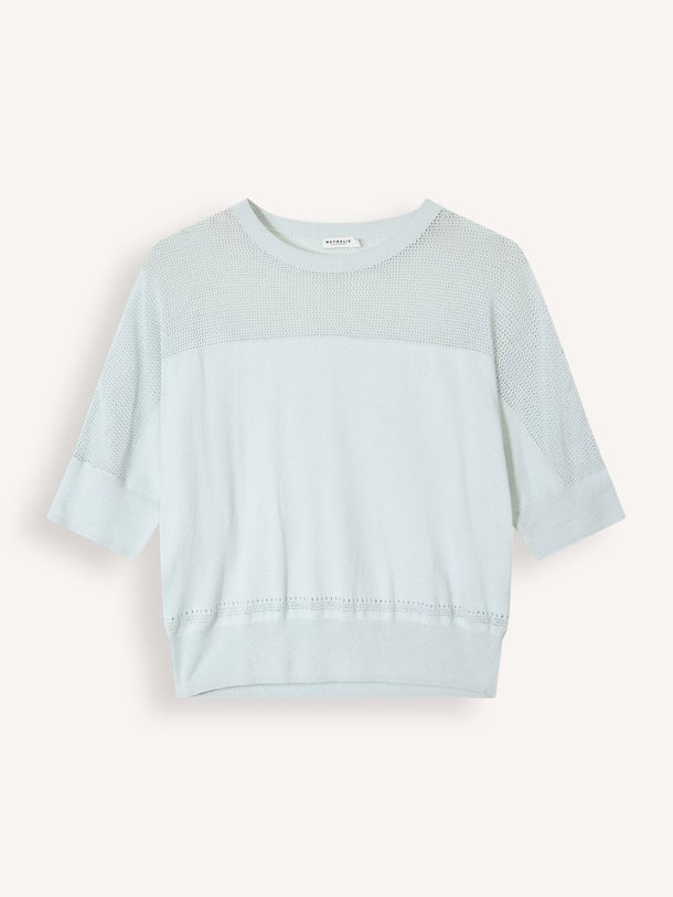 Ontdek de Hiroo katoenmix trui van Nathalie Vleeschouwer in de kleur Blauwgrijs bij Orangebag. Op werkdagen voor 21:45 besteld, morgen in huis.