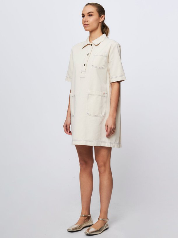 Ontdek de Denim jurk van Semicouture in de kleur ecru bij Orangebag. Op werkdagen voor 21:45 besteld, morgen in huis.