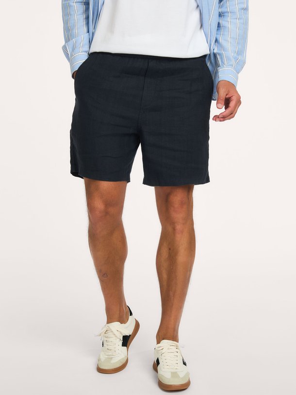 Ontdek de SAJABARI SHORTS 16064 van Samsoe Samsoe bij Orangebag. Op werkdagen voor 21:45 besteld, morgen in huis.