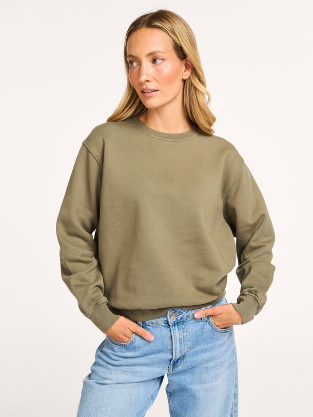 Ontdek de Organic cotton sweater van Colorful Standard in de kleur olijfgroen bij Orangebag. Op werkdagen voor 21:45 besteld, morgen in huis.
