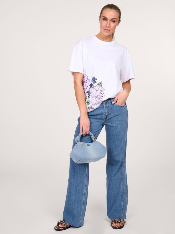 Ontdek de The Californian high waist straight fit jeans van Re/Done in de kleur blauw bij Orangebag. Op werkdagen voor 21:45 besteld, morgen in huis.