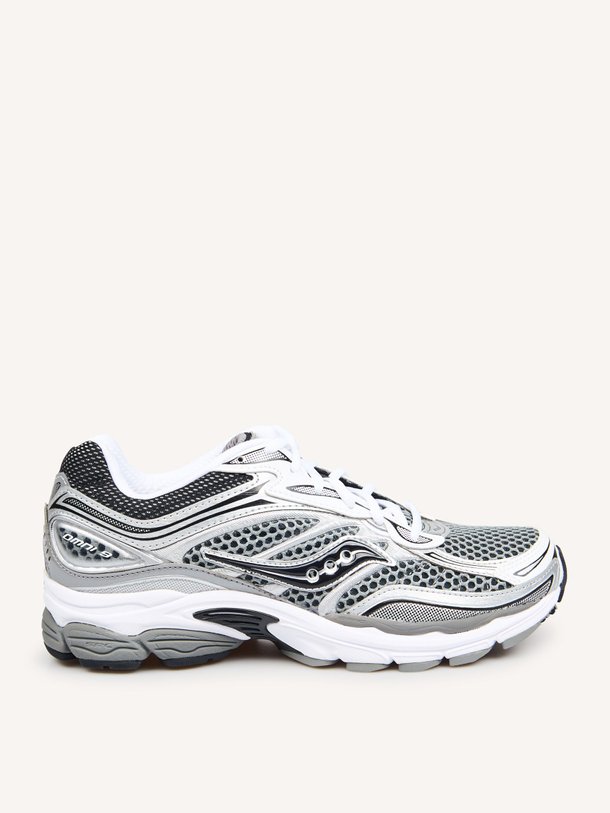 Ontdek de Progrid Omni 9, mesh sneakers van Saucony bij Orangebag. Op werkdagen voor 21:45 besteld, morgen in huis.