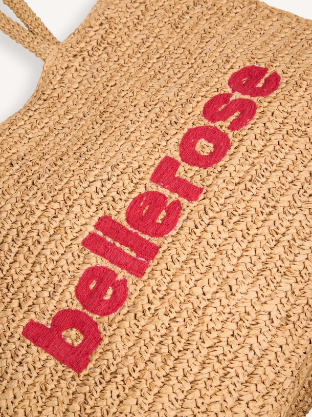 Ontdek de Itop gevlochten logo shopper van Bellerose in de kleur zand bij Orangebag. Op werkdagen voor 21:45 besteld, morgen in huis.