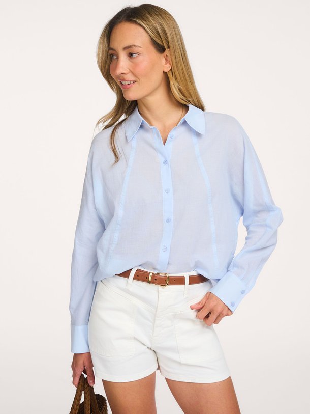 Ontdek de Katoenen blouse van Yaya in de kleur Lichtblauw bij Orangebag. Op werkdagen voor 21:45 besteld, morgen in huis.