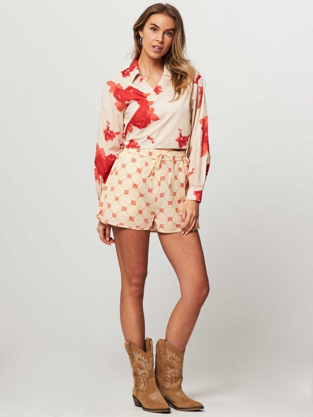Ontdek de Fridenza organic cotton overslag top van Second Female in de kleur oranje bij Orangebag. Op werkdagen voor 21:45 besteld, morgen in huis.