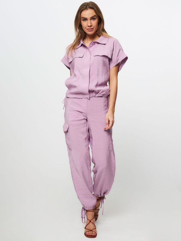 Ontdek de Aesthetic modelmix cargo broek van Dante 6 in de kleur lila bij Orangebag. Op werkdagen voor 21:45 besteld, morgen in huis.