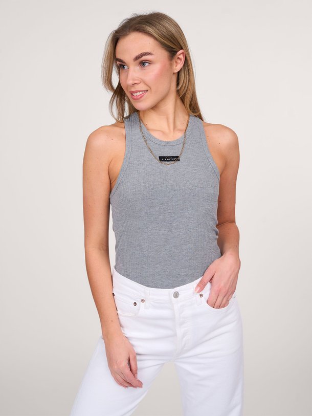 Ontdek de Viscosemix rib tanktop van Haute L'Amitié in de kleur grijs bij Orangebag. Op werkdagen voor 21:45 besteld, morgen in huis.