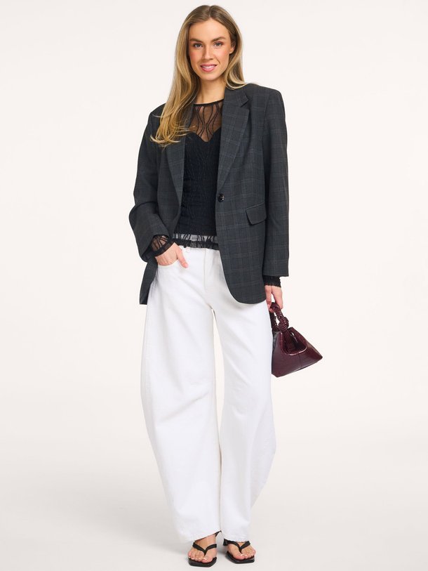 Ontdek de Marcy geweven mesh top van Co'Couture in de kleur Zwart bij Orangebag. Op werkdagen voor 21:45 besteld, morgen in huis.