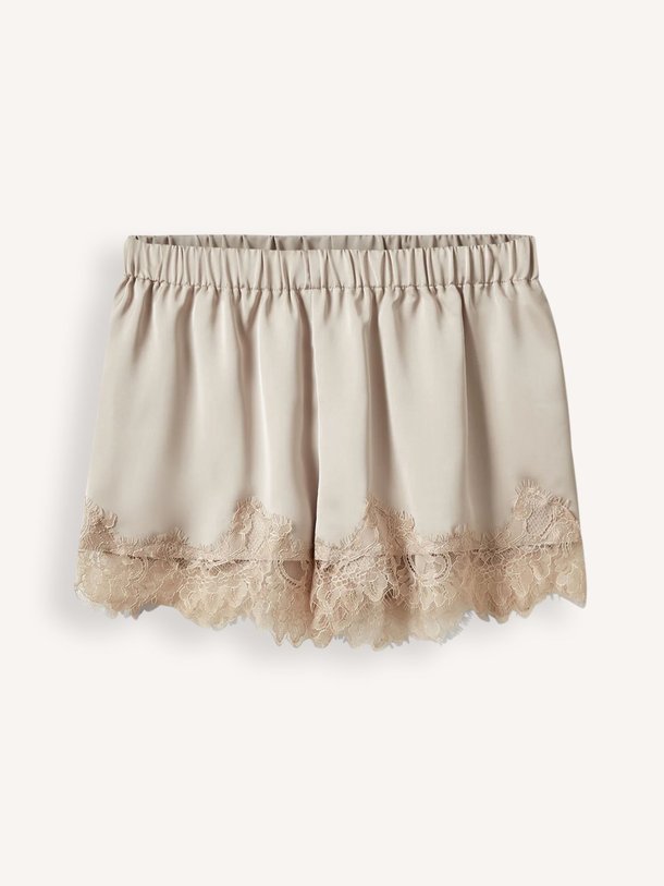 Ontdek de Vada geweven short van Sofie Schnoor in de kleur Taupe bij Orangebag. Op werkdagen voor 21:45 besteld, morgen in huis.