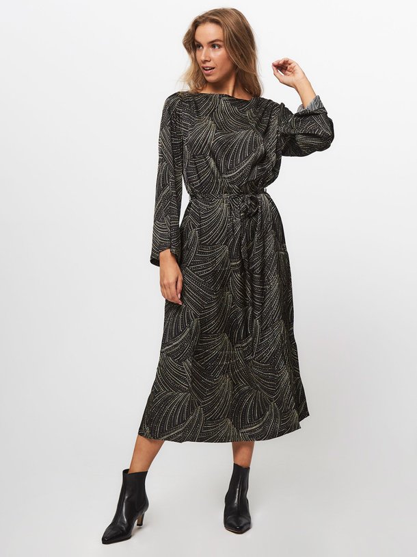 Ontdek de Viscose maxi jurk met print van Summum in de kleur zwart bij Orangebag. Op werkdagen voor 21:45 besteld, morgen in huis.