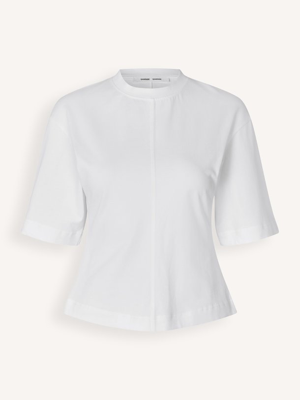 Ontdek de Sadisas organic cotton T-shirt van Samsoe Samsoe in de kleur Wit bij Orangebag. Op werkdagen voor 21:45 besteld, morgen in huis.