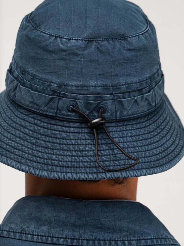Ontdek de Outback Hat van Butcher of Blue bij Orangebag. Op werkdagen voor 21:45 besteld, morgen in huis.