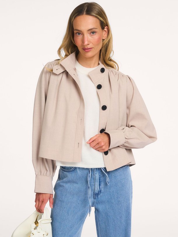 Ontdek de Zoie, viscosemix jack van Second Female bij Orangebag. Op werkdagen voor 21:45 besteld, morgen in huis.