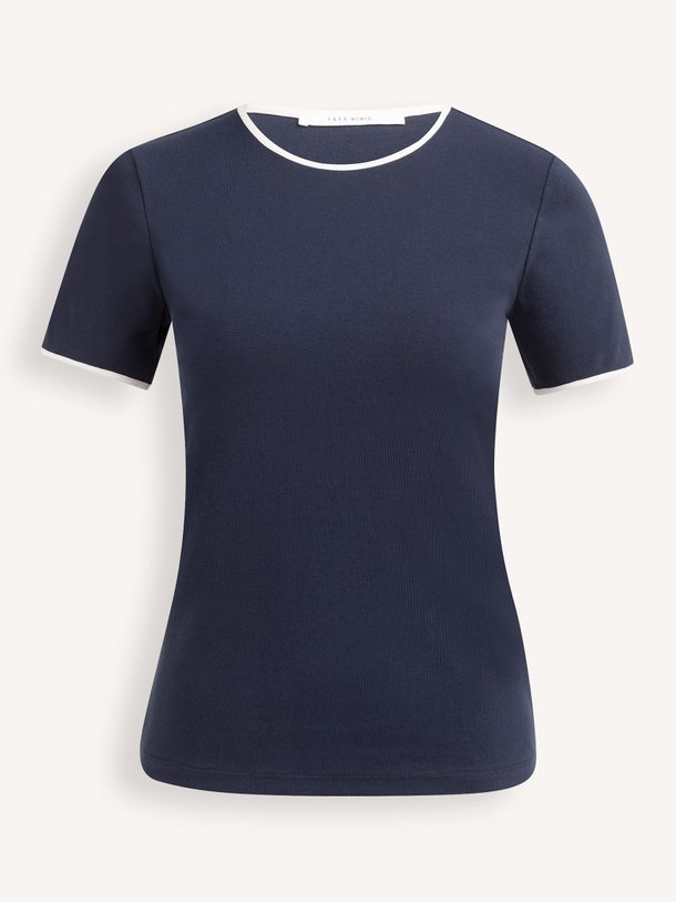 Ontdek de Katoenmix T-shirt van Yaya in de kleur Donkerblauw bij Orangebag. Op werkdagen voor 21:45 besteld, morgen in huis.