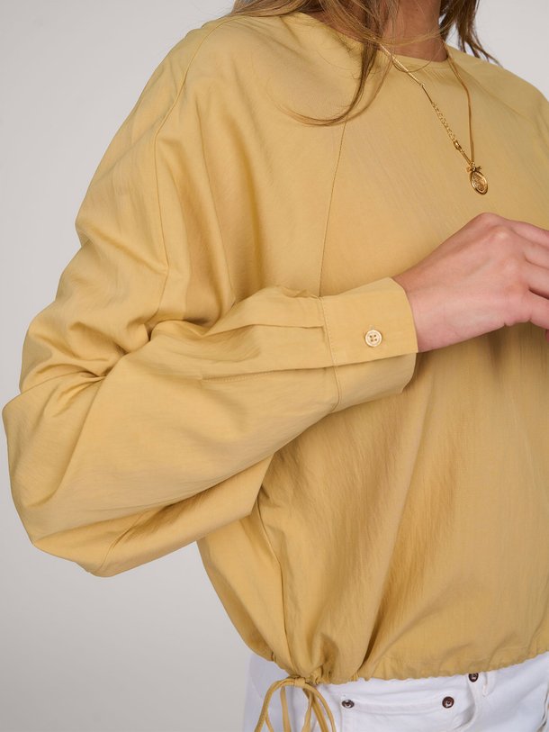 Ontdek de Viscosemix top van Yaya in de kleur mosterd bij Orangebag. Op werkdagen voor 21:45 besteld, morgen in huis.