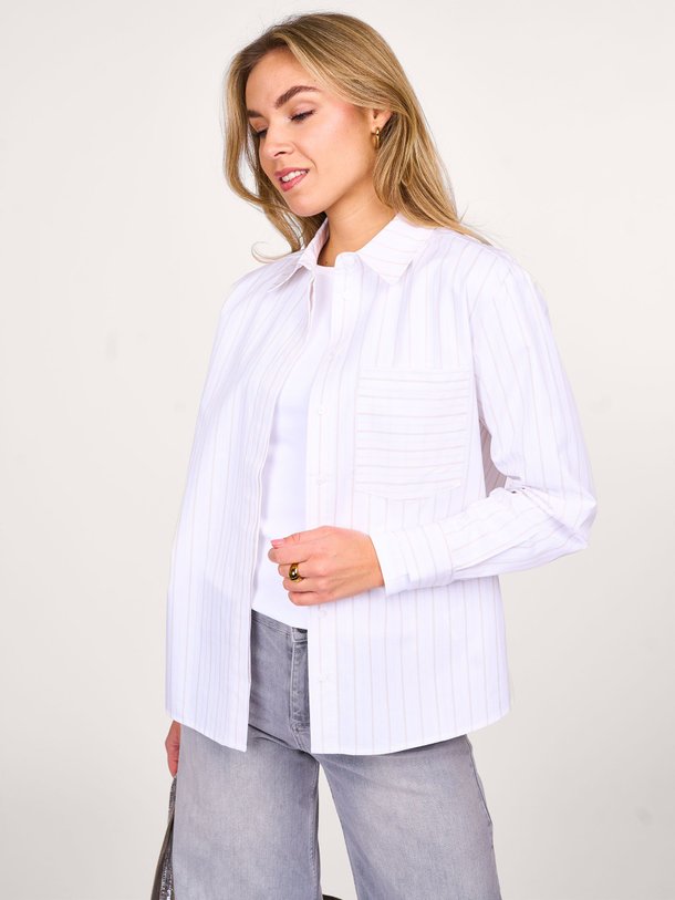 Ontdek de Katoenmix gestreepte blouse van Yaya in de kleur beige bij Orangebag. Op werkdagen voor 21:45 besteld, morgen in huis.