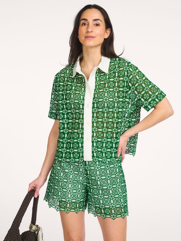 Ontdek de Flavia katoenmix blouse van Sacrécoeur in de kleur Groen bij Orangebag. Op werkdagen voor 21:45 besteld, morgen in huis.