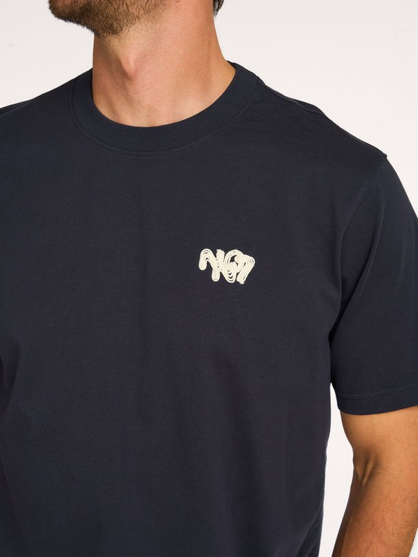 Nn.07 Adam App 3209 Ontdek de Adam APP 3209 van NN.07 bij Orangebag. Op werkdagen voor 21:45 besteld, morgen in huis.