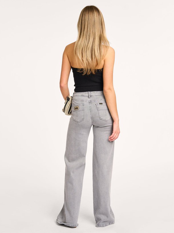 Ontdek de Palazzo high waist wide leg stretch jeans van Lois in de kleur grijs bij Orangebag. Op werkdagen voor 21:45 besteld, morgen in huis.