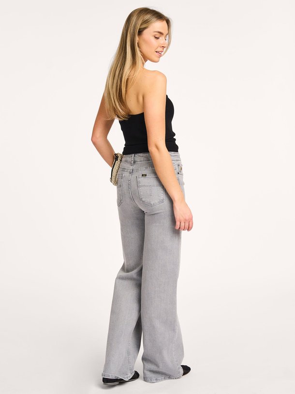 Ontdek de Palazzo high waist wide leg stretch jeans van Lois in de kleur grijs bij Orangebag. Op werkdagen voor 21:45 besteld, morgen in huis.