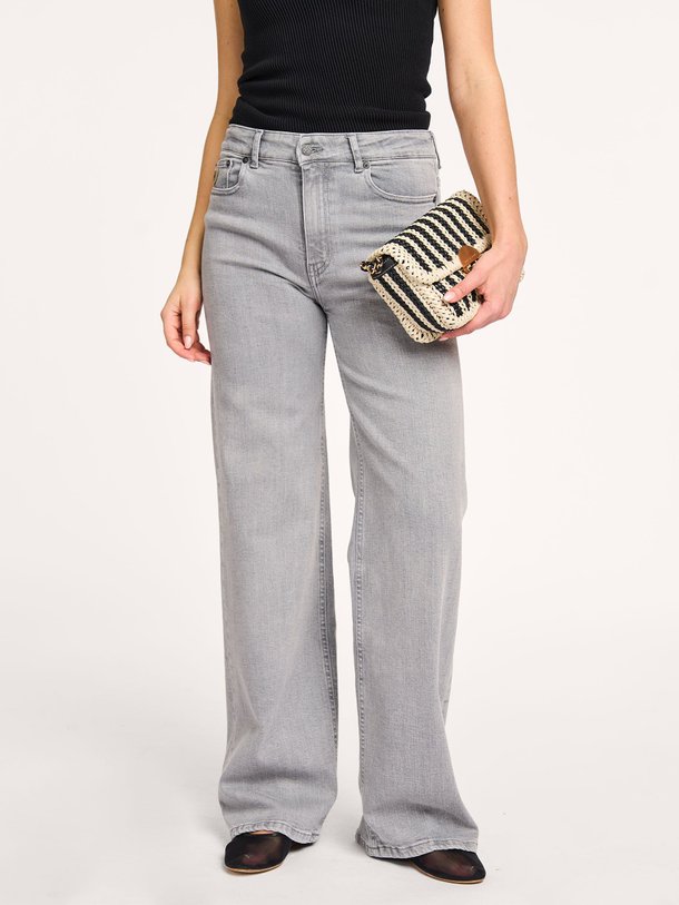 Ontdek de Palazzo high waist wide leg stretch jeans van Lois in de kleur grijs bij Orangebag. Op werkdagen voor 21:45 besteld, morgen in huis.
