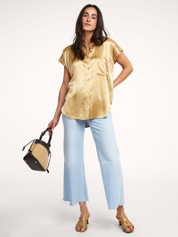 Ontdek de Viscose glanzende blouse van Greek Archaic Kori in de kleur goudkleur bij Orangebag. Op werkdagen voor 21:45 besteld, morgen in huis.