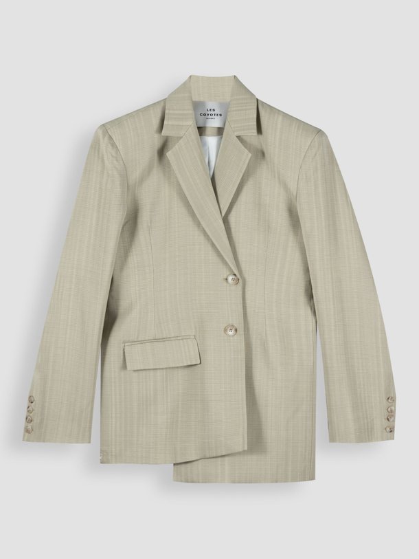 Ontdek de Viscose blazer van Les Coyotes de Paris in de kleur zand bij Orangebag. Op werkdagen voor 21:45 besteld, morgen in huis.