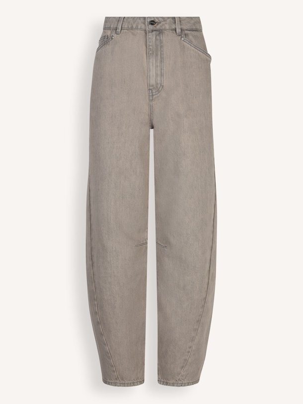 Ontdek de Brave high waist barrel fit non-stretch jeans van Dante 6 in de kleur Grijs bij Orangebag. Op werkdagen voor 21:45 besteld, morgen in huis.