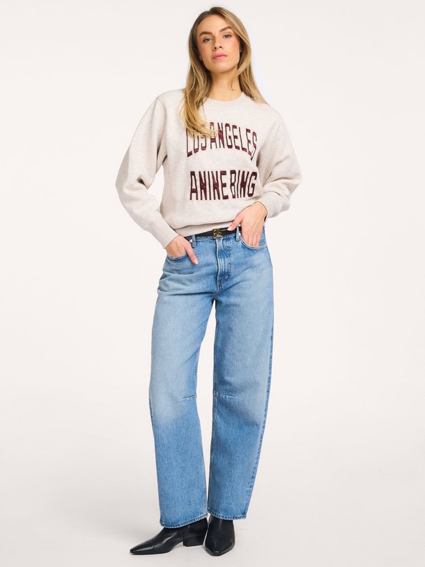 Ontdek de Harry katoemix gemêleerde sweater van Anine Bing in de kleur Zand bij Orangebag. Op werkdagen voor 21:45 besteld, morgen in huis.