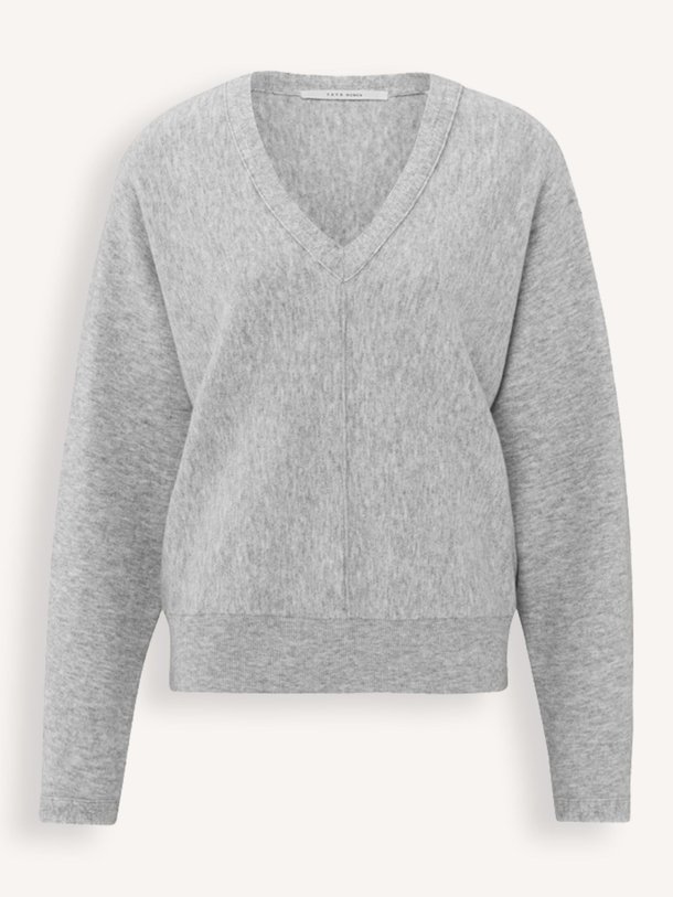 Ontdek de Katoenmix gemêleerde trui van Yaya in de kleur grijs bij Orangebag. Op werkdagen voor 21:45 besteld, morgen in huis.