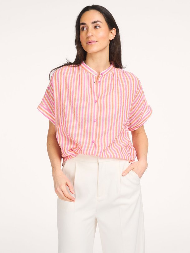 Ontdek de Louison organic cotton gestreepte blouse van Sacrécoeur in de kleur Roze bij Orangebag. Op werkdagen voor 21:45 besteld, morgen in huis.