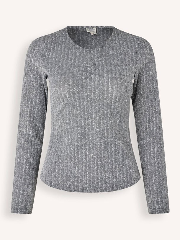 Ontdek de Jackai viscosemix lurex top van Baum und Pferdgarten in de kleur zilverkleur bij Orangebag. Op werkdagen voor 21:45 besteld, morgen in huis.