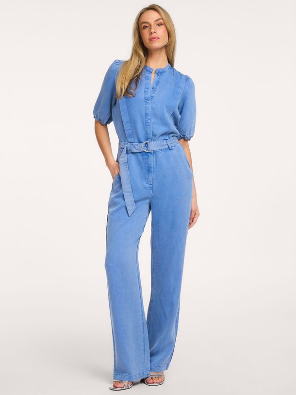 Ontdek de Jewel denimlook jumpsuit van Freebird in de kleur Blauw bij Orangebag. Op werkdagen voor 21:45 besteld, morgen in huis.