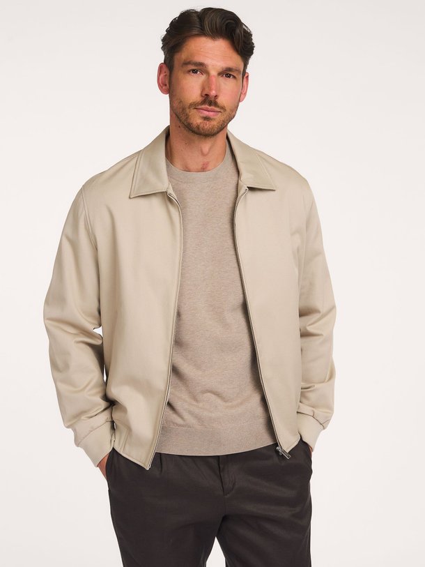 Ontdek de Katoenmix bomberjack van Profuomo bij Orangebag. Op werkdagen voor 21:45 besteld, morgen in huis.