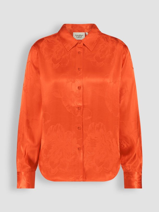 Ontdek de Senna viscose/rayonmix blouse met dessin van Another-Label in de kleur oranje bij Orangebag. Op werkdagen voor 21:45 besteld, morgen in huis.