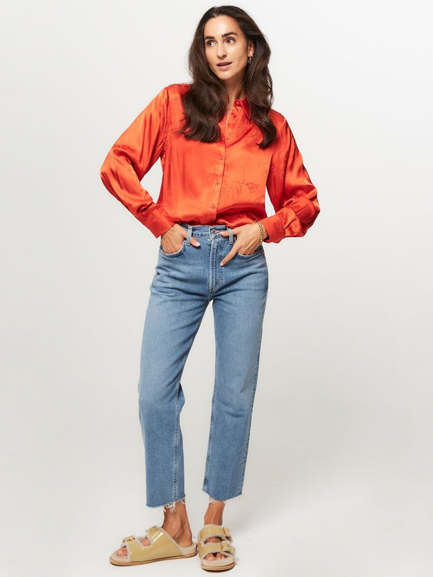 Ontdek de Senna viscose/rayonmix blouse met dessin van Another-Label in de kleur oranje bij Orangebag. Op werkdagen voor 21:45 besteld, morgen in huis.